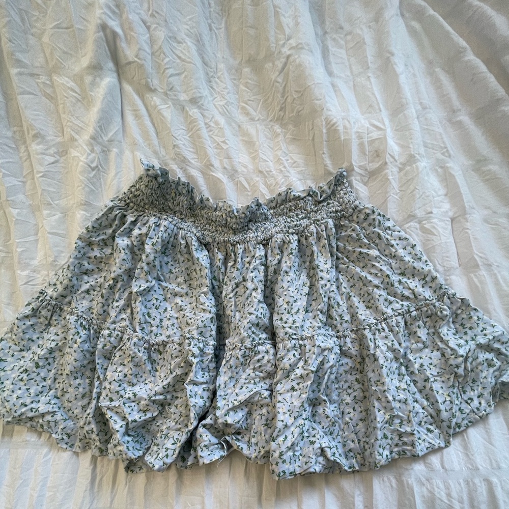 Flowy floral skirt